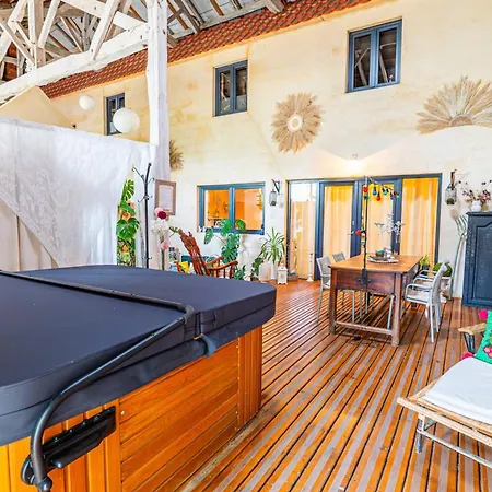 Douce Campagne Private