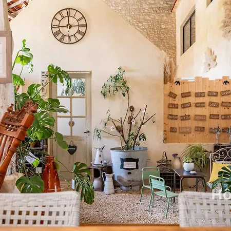 Douce Campagne Private