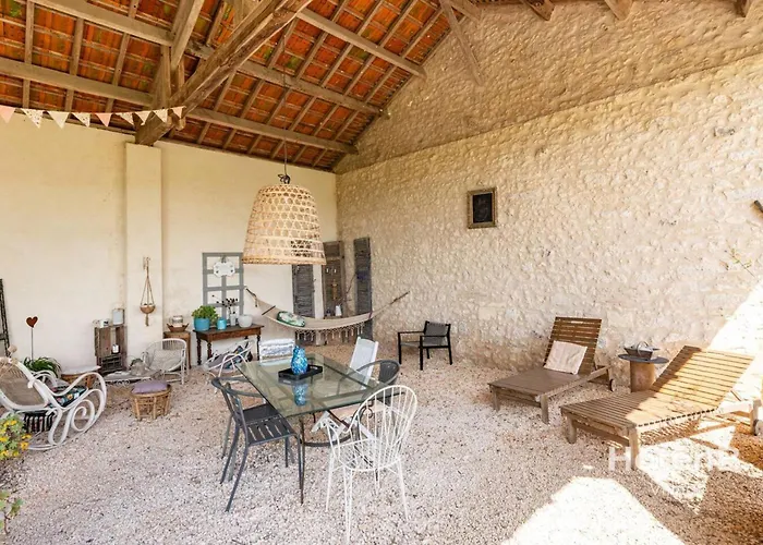 Semesterbostad Douce Campagne Private Blanc (Dordogne)